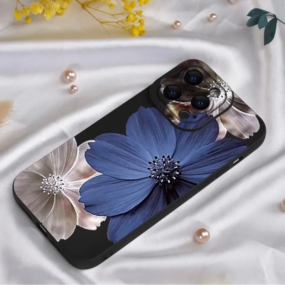 Brand new never used iPhone 7/8 plus case - Picture 3 of 3